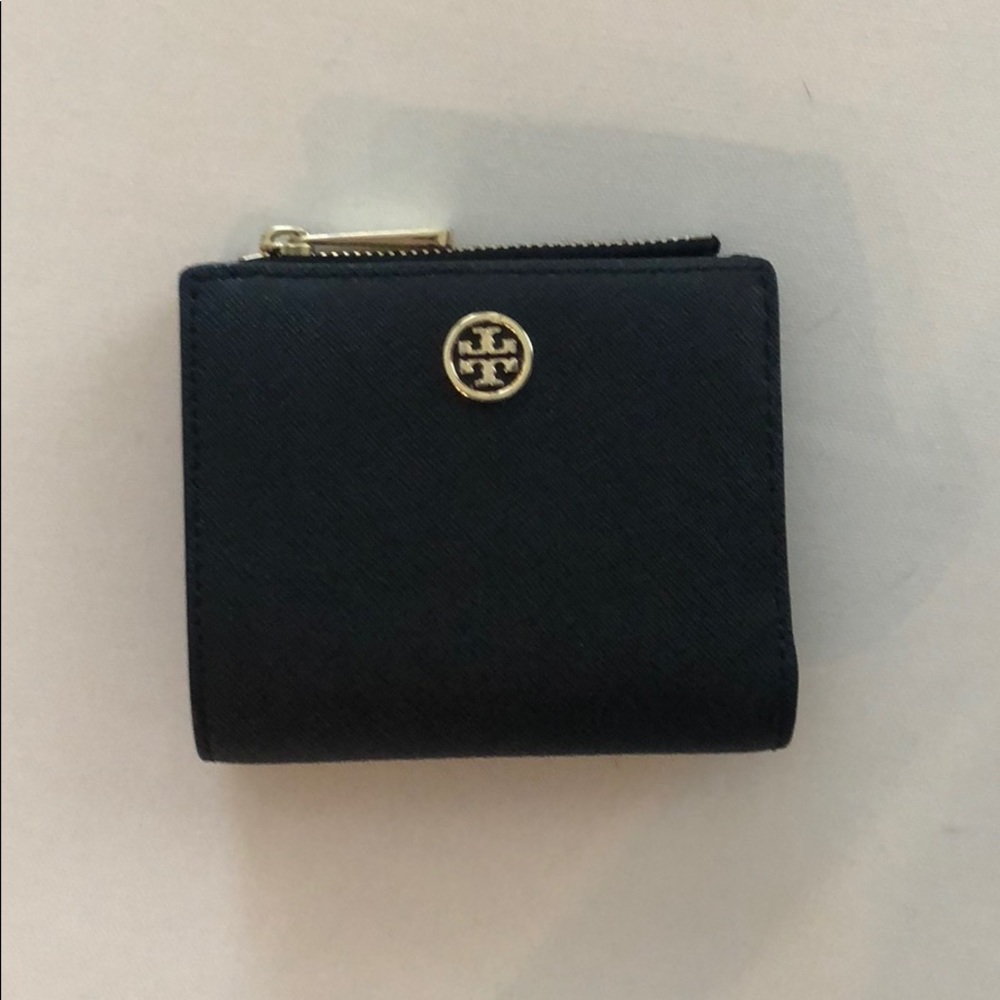 Tory Burch wallet